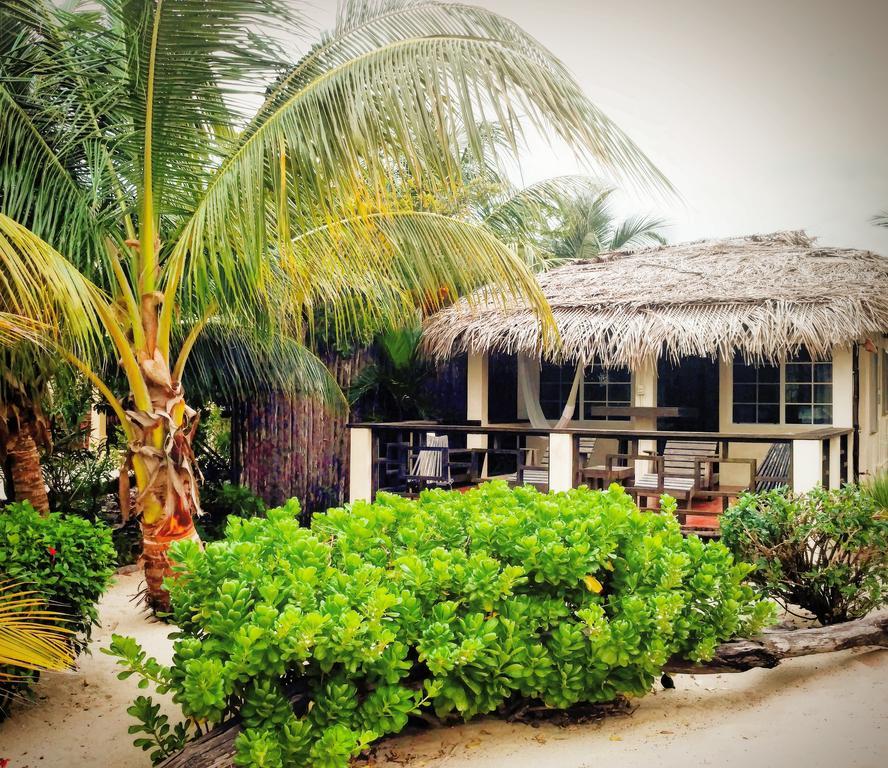 Caribbean Beach Cabanas Placencia Екстериор снимка